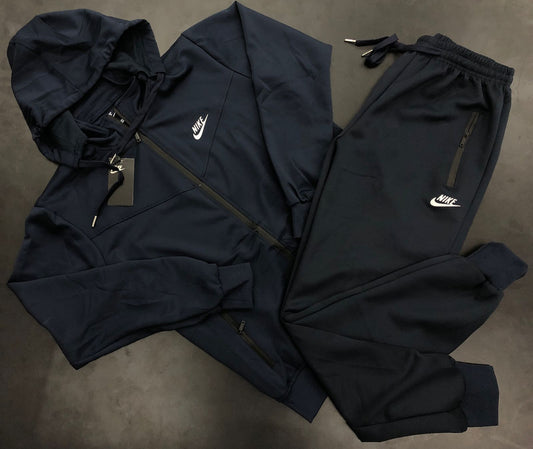CONJUNTO NIKE 2025